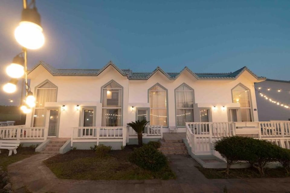 F#1 Aewolhaean-ro Ocean View Pool Sunset View Duplex Rattan Style Accommodation Villa in South Korea