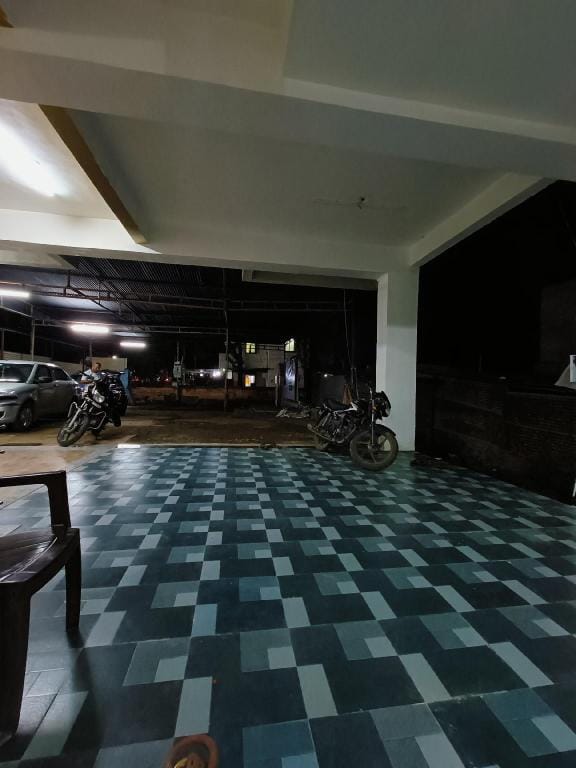 Shanirath Lodging and Wholesale Hotel in Maharashtra