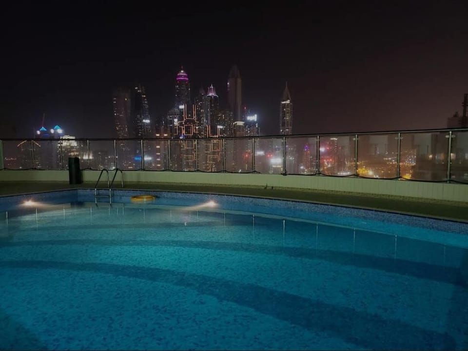 AWP 1501 Apartment in Dubai