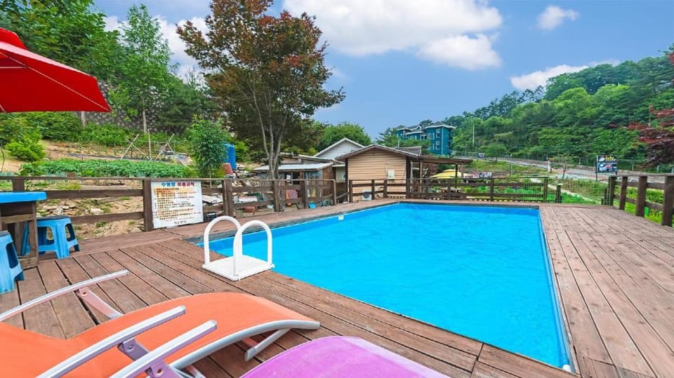 Gapyeong Cheongsol Pension Bed and Breakfast in Gyeonggi-do