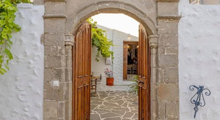 Beautiful historic house Vacation rental in Rhodes, Greece