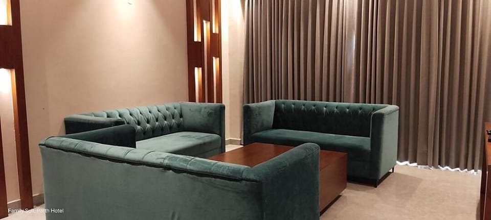 Hotel Parth Hotel in Himachal Pradesh