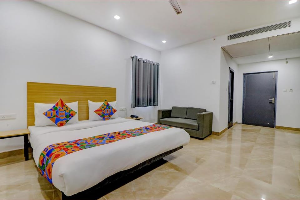 FabHotel Premium Kashi - Sarnath museum Hotel in Varanasi