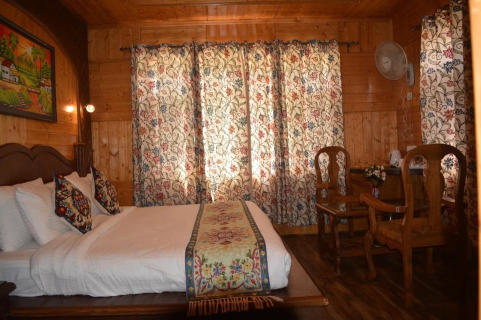 Hotel Royale Comfort Hotel in Punjab