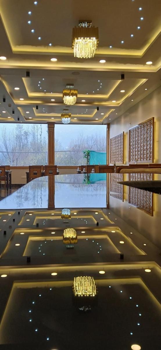 Hotel Royale Comfort Hotel in Punjab