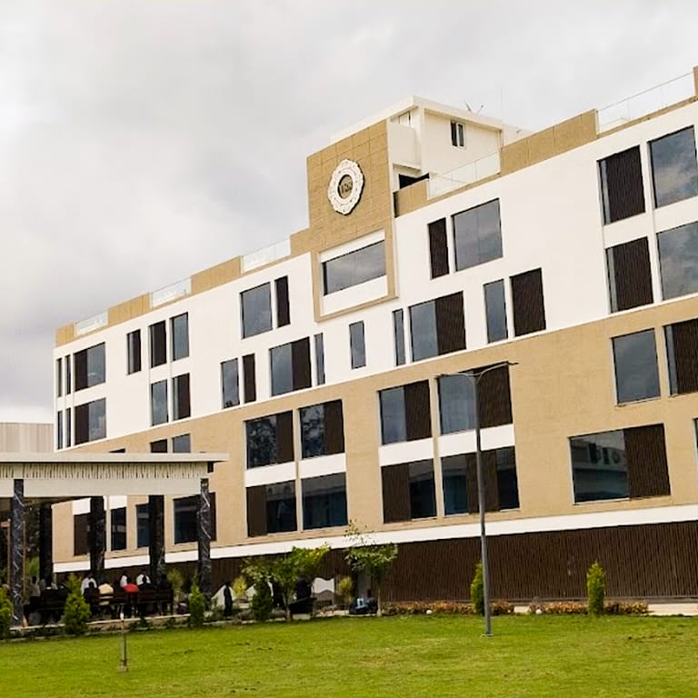 VRR HOTEL'S AND CONVENTION CENTRE, BENGALURU Resort in Bengaluru