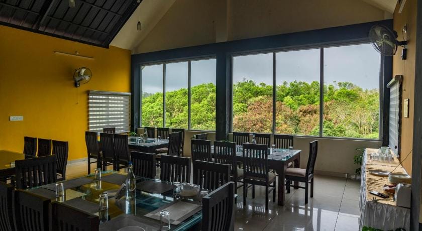 Pine Clough Holidays Hotel in Kerala