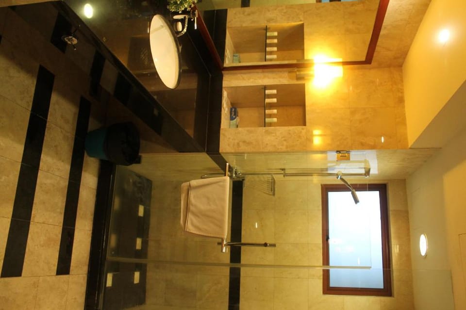 Apartment with Pool, 5 mins to UTM fit 5pax by TH Apartment in Johor Bahru
