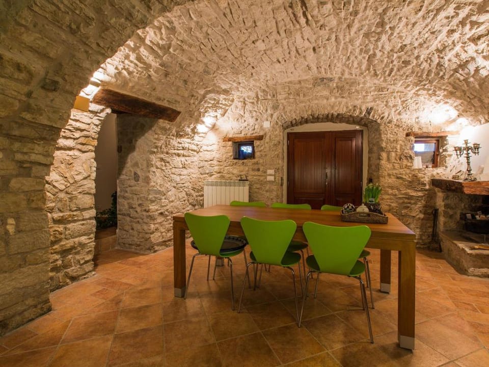 Peaceful Hilltop Escape Vacation rental in Molise, Italy