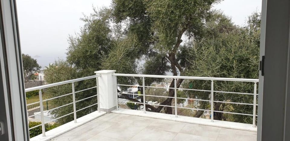 Amazing sea view, 3 bedroom duplex villa with pool Villa in Muğla Province