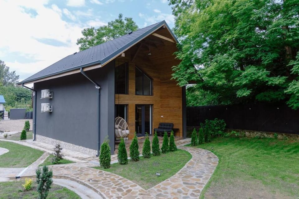 Cervus Magura Cabin Vacation rental in Prahova, Romania