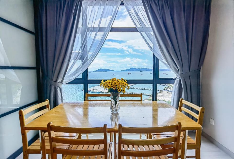 Seaview Lavender Homes @JQ | 2 Rooms | 5 pax Apartment in Kota Kinabalu