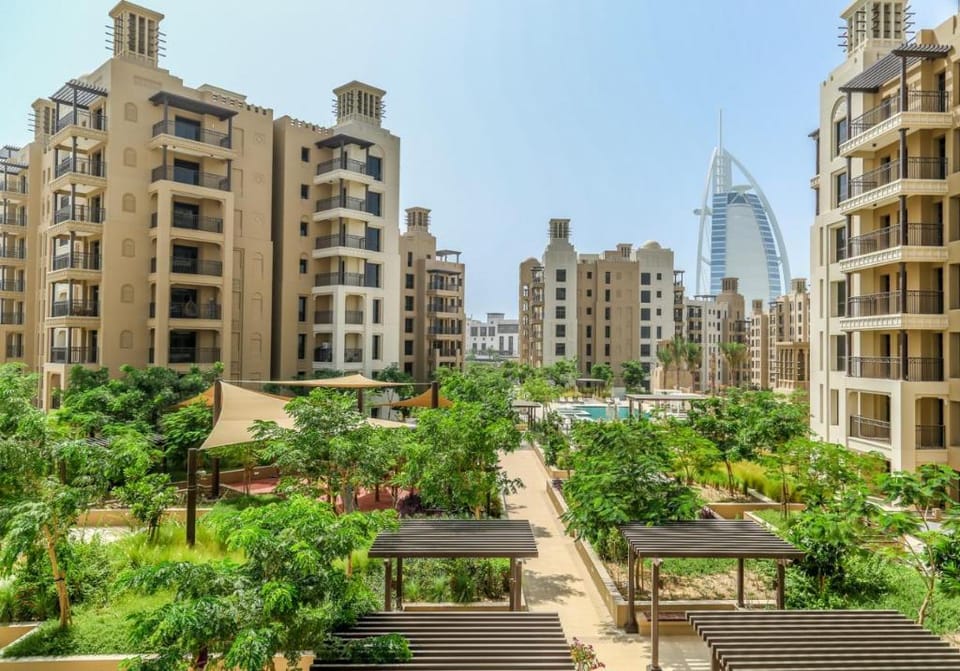 Amazing new apartment in Madinat Jumeirah Living Apartment in Dubai