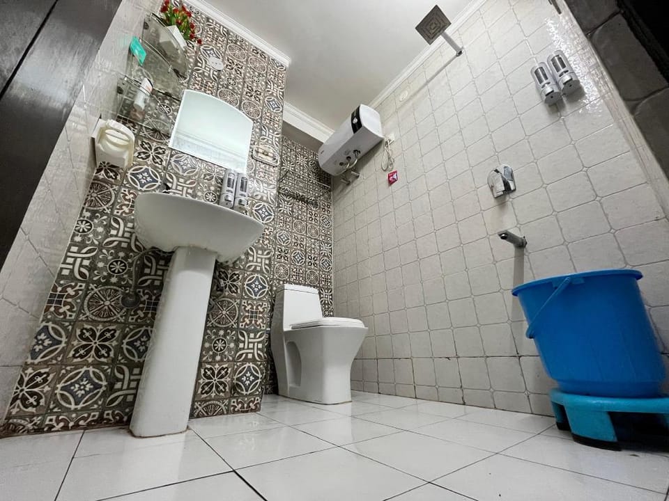 Peaceful Stay In Hillside Apartment in Dehradun