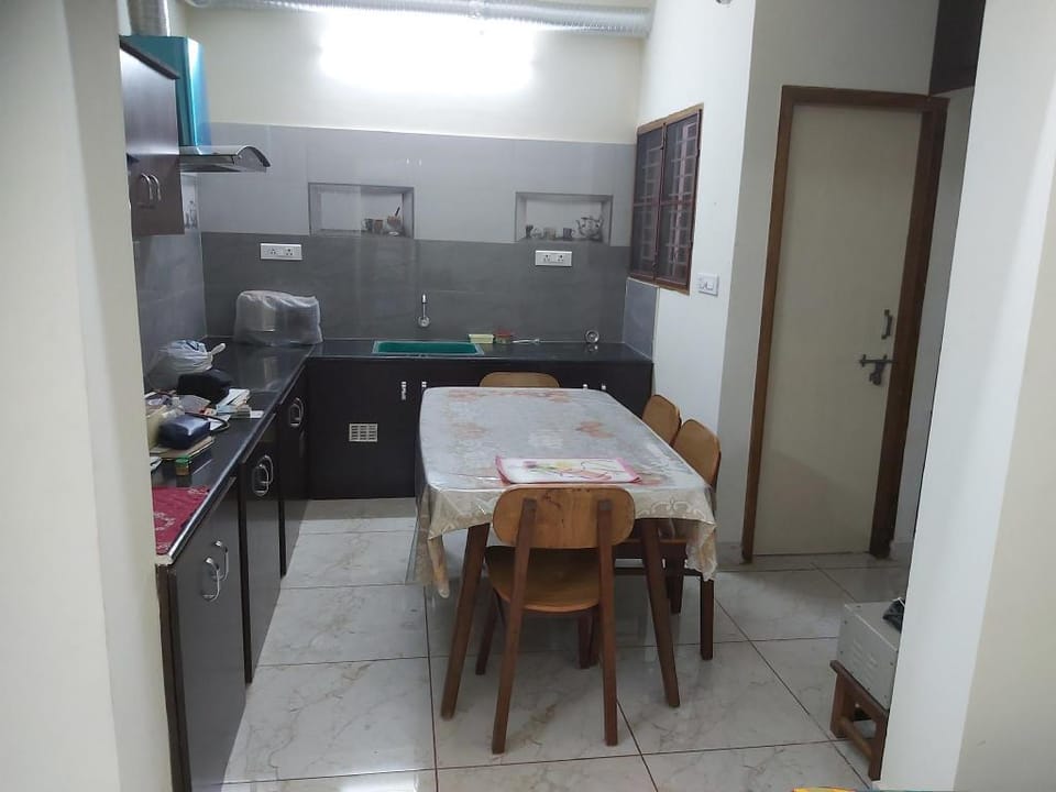 suloram illam    three  rooms each with 2,4,5 beds Vacation rental in Tamil Nadu