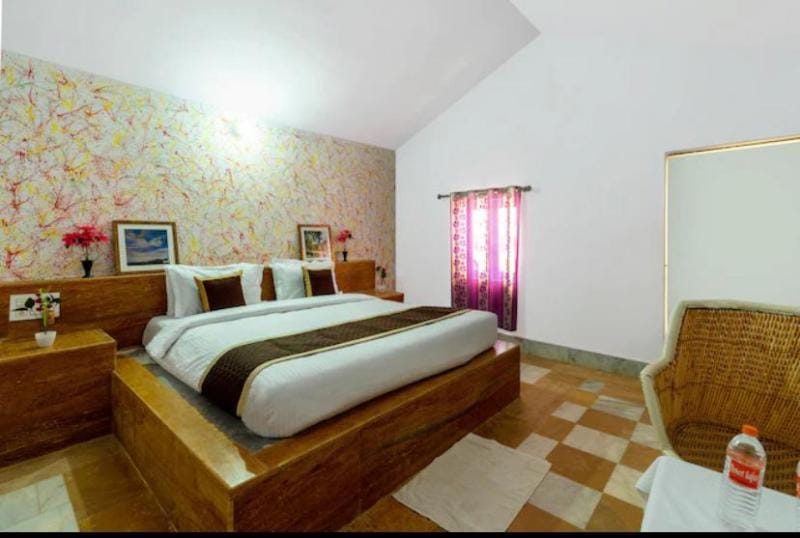 Best Desert Camp in Jaisalmer Red Velvet Luxury tent in Sindh