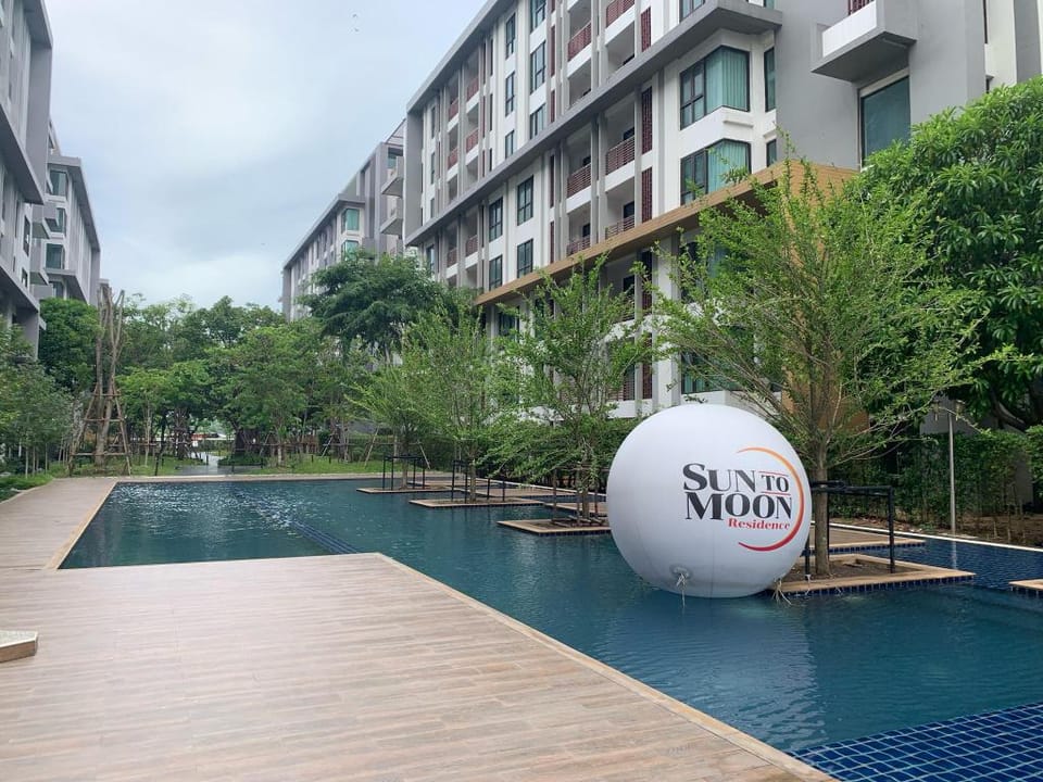 Sun to Moon Condo Ayutthaya By golffy Apartment in Laos