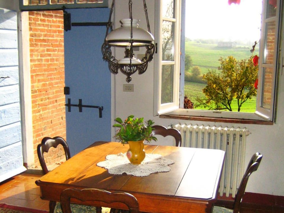 Fattoria Santa Vittoria Apartment Upupa 1 Apartment in Tuscany