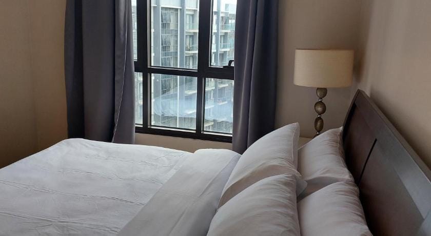 Lovely 1-Bedroom Condo with pool,NAIA 3,(c3-10i) Vacation rental in Pasay