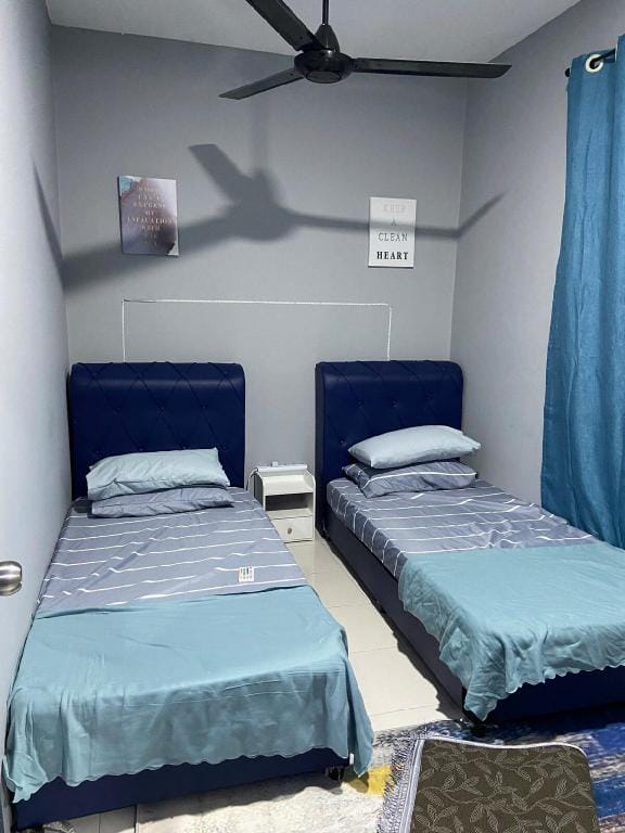 Cheerfull 3 bedroom Townhouse with parking Vacation rental in Selangor, Malaysia