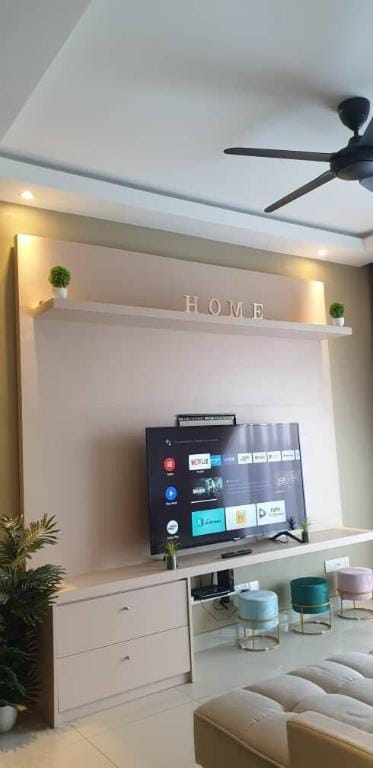 Univ 360  Seri Kembangan - Cozy Home Stay Apartment in Negeri Sembilan, Malaysia