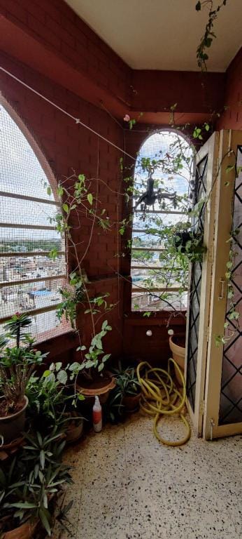 Cozy Homestay for only Women with City view Apartment in Hyderabad
