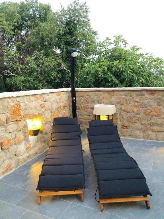 Luxury stone house near National Park Paklenica Vacation rental in Seline