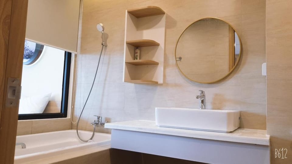CAN HO CHUNG CU CAO CAP FLC SEATOWER - VINH HOUSE Apartment in Vietnam