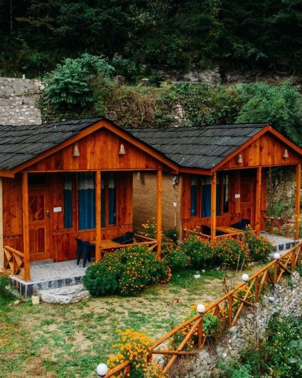 Forest escape cottage  Vacation rental in Himachal Pradesh