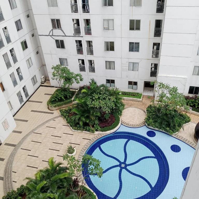 Menteng Square Apartemen Deluxe Room Apartment in Jakarta