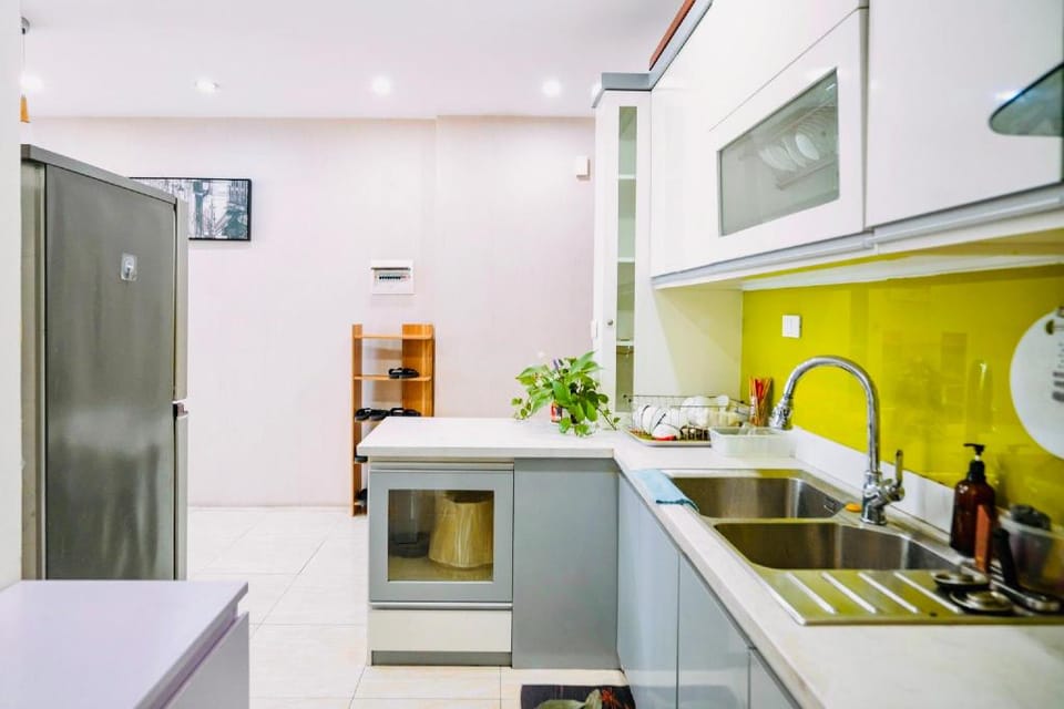 Homestay Hạ Long - căn hộ 3 phòng ngủ  Apartment in Laos
