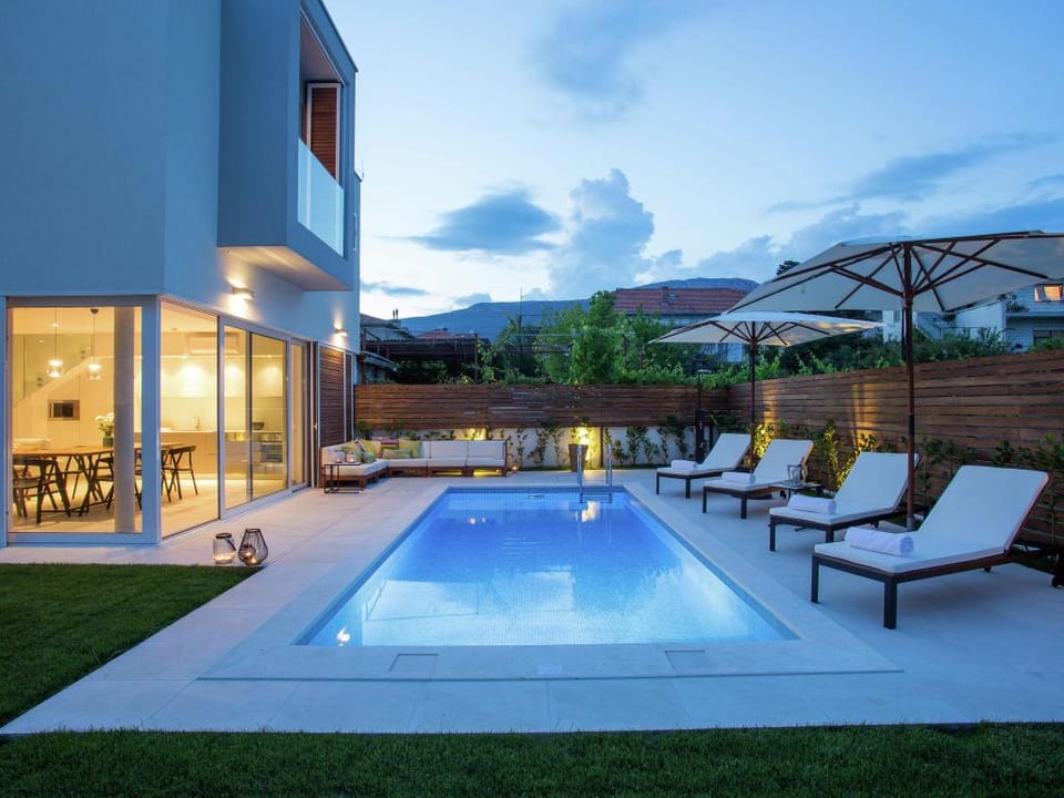 Luxurious Villa with Private Pool and Garden Villa in Šibenik-Knin County, Croatia