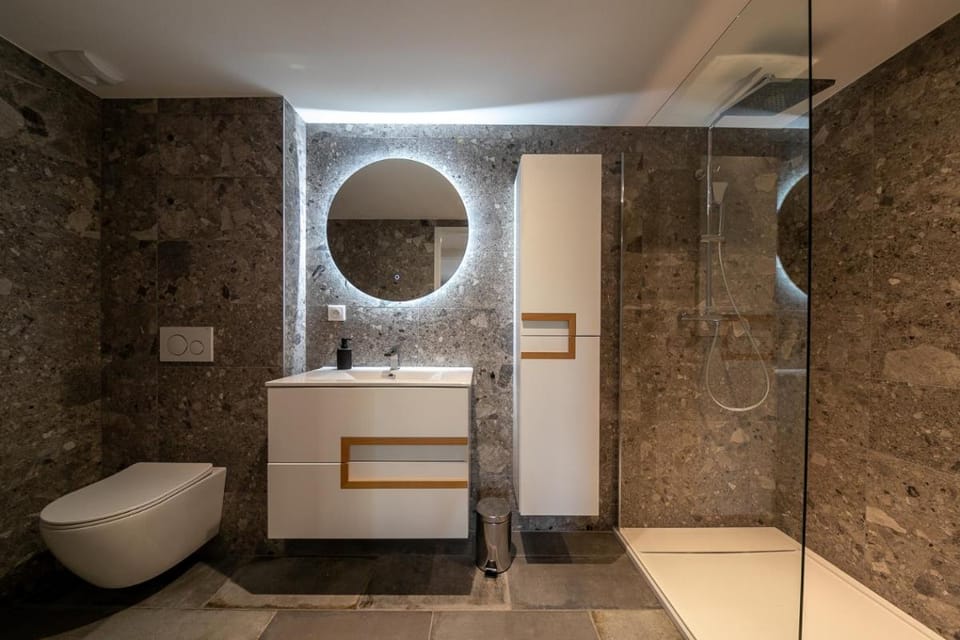 Les Hauts Du Peireguier Bed and Breakfast in French Riviera