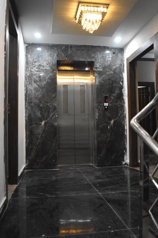 Hotel Lilac Doors Hotel in India