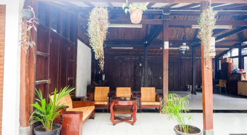 Urbanview Hotel Telu Wolu Monjali by RedDoorz Hotel in Special Region of Yogyakarta