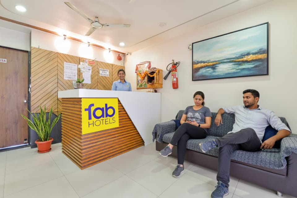 FabHotel Crystal - Nr. Odau Ring Road Hotel in Ahmedabad