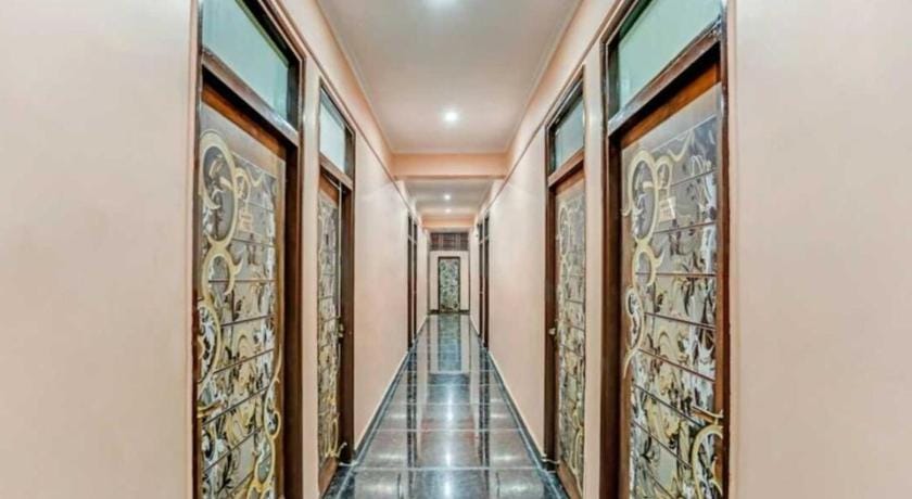 Hotel O by OYO DREAM RESIDENCY Hotel in Delhi