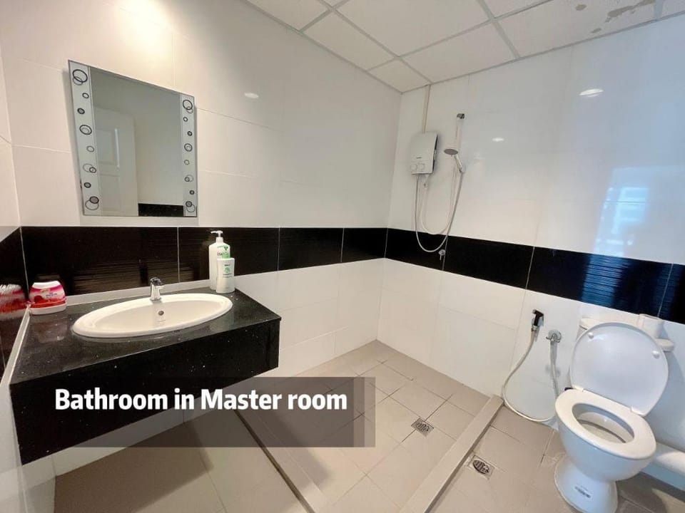 Minimalist 15♥ 2R2B Mansion One Gurney⋆Gleneagle Apartment in George Town