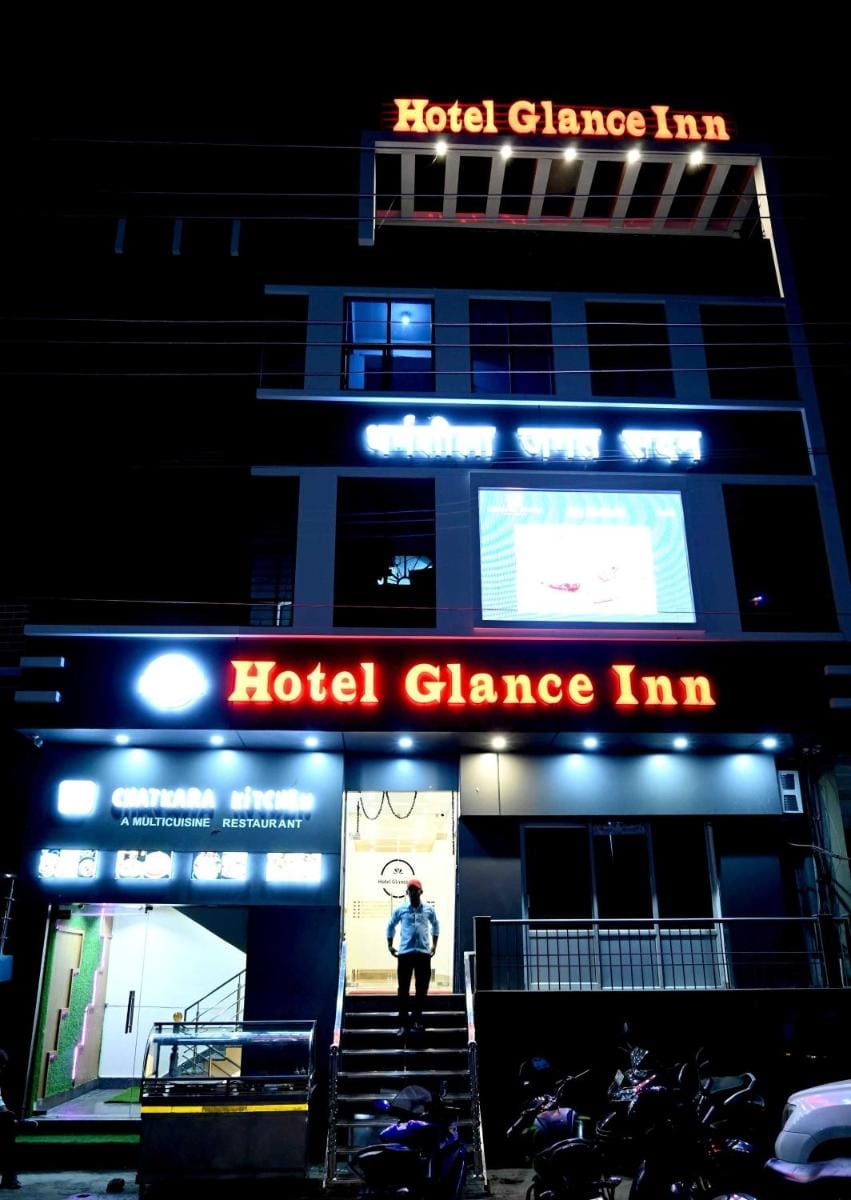 Super Hotel O Glance Inn Hotel in India