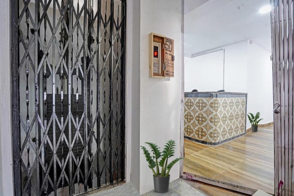 Hotel O by OYO Sai Krishna Grand Hotel in Vijayawada