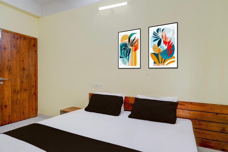 Super Collection O Bashista Chariali Formerly Luit Heritage Hotel in Bangladesh