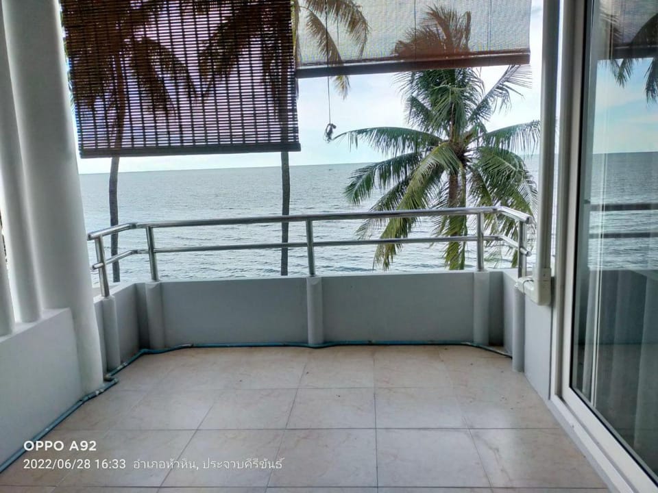Baan Plerd Plern by Golf Apartment in Hua Hin District