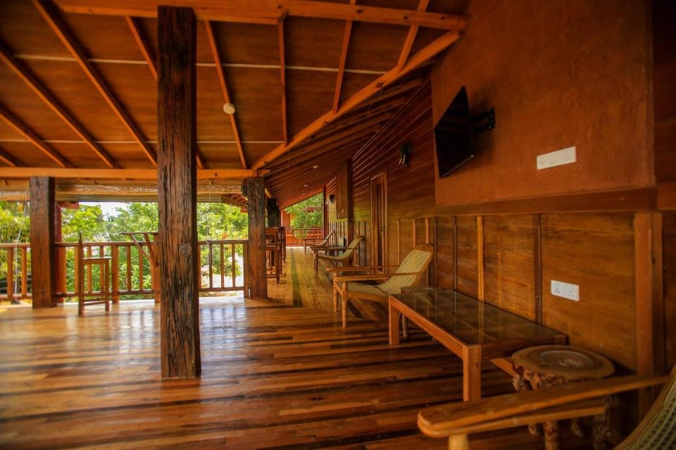 Jungle Hut Resort Sigiriya Hotel in Dambulla