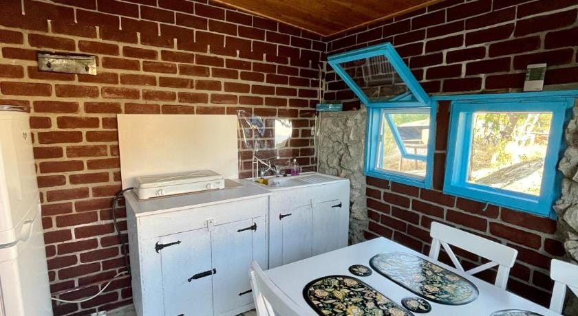 Casa cu stuf Murighiol Bed and Breakfast in Romania