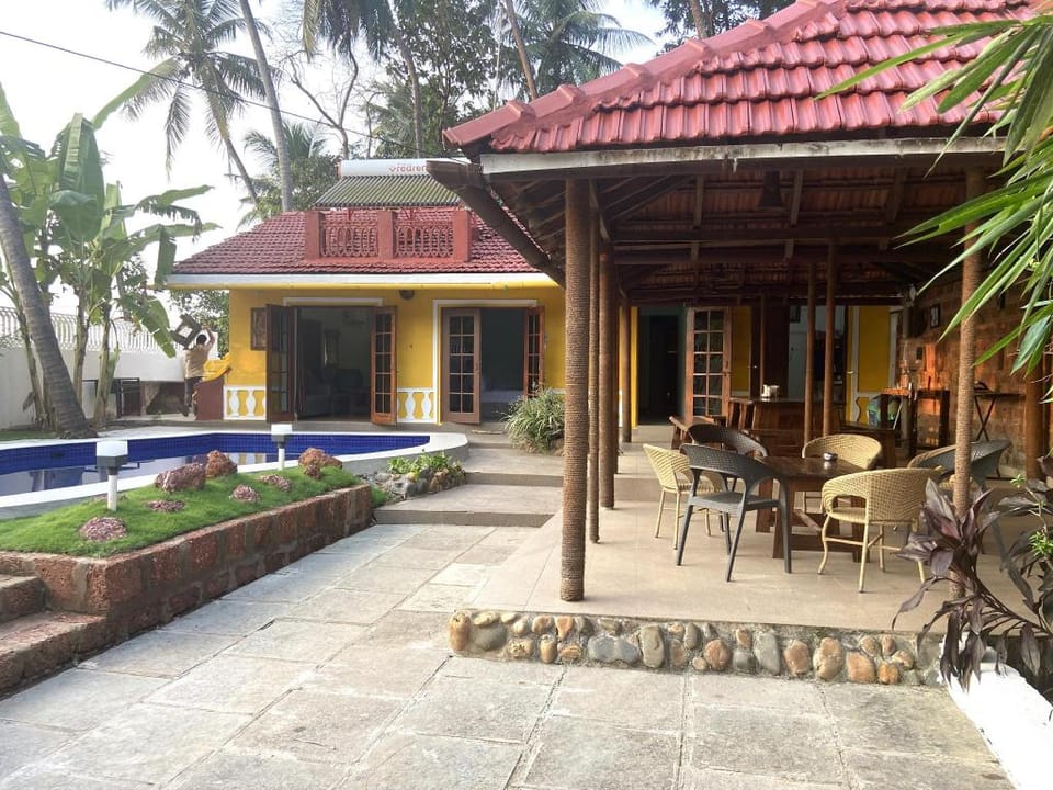 Villa Nina Hotel in Baga