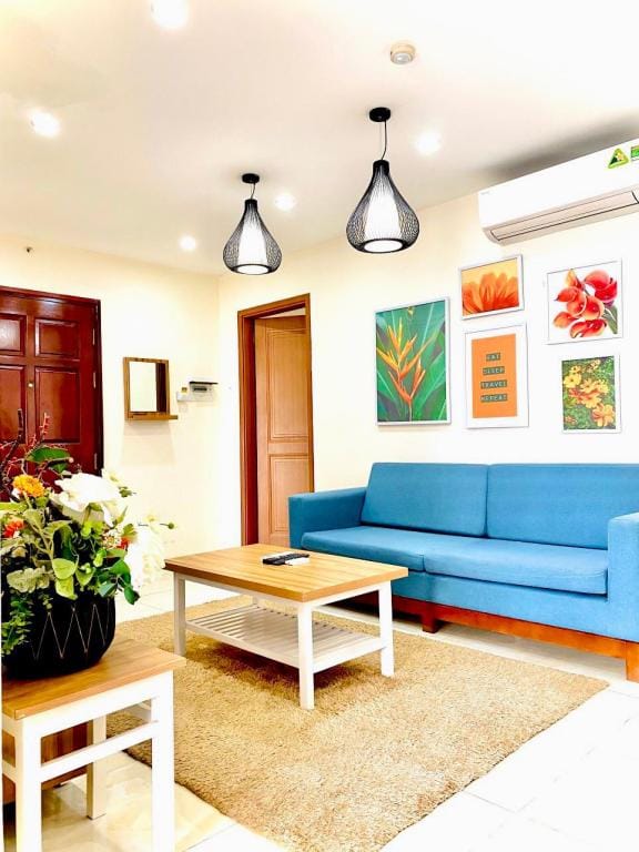 Homestay newlife Hạ Long  Apartment in Laos