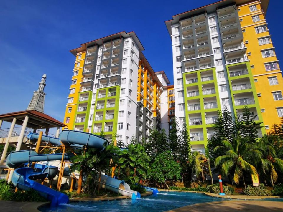 Bacok Bayou Melaka FREE 2x WATERPARK Apartment in Malacca