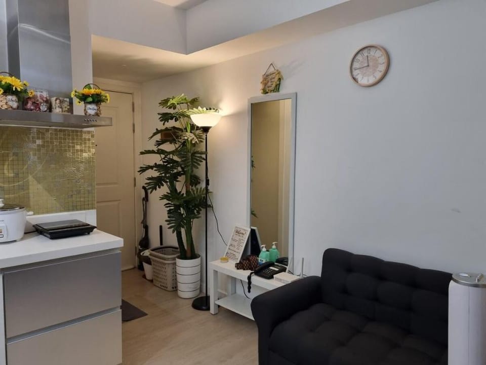 Sheane & Shaine's Place at Azure Urban Resort Apartment in Pasay