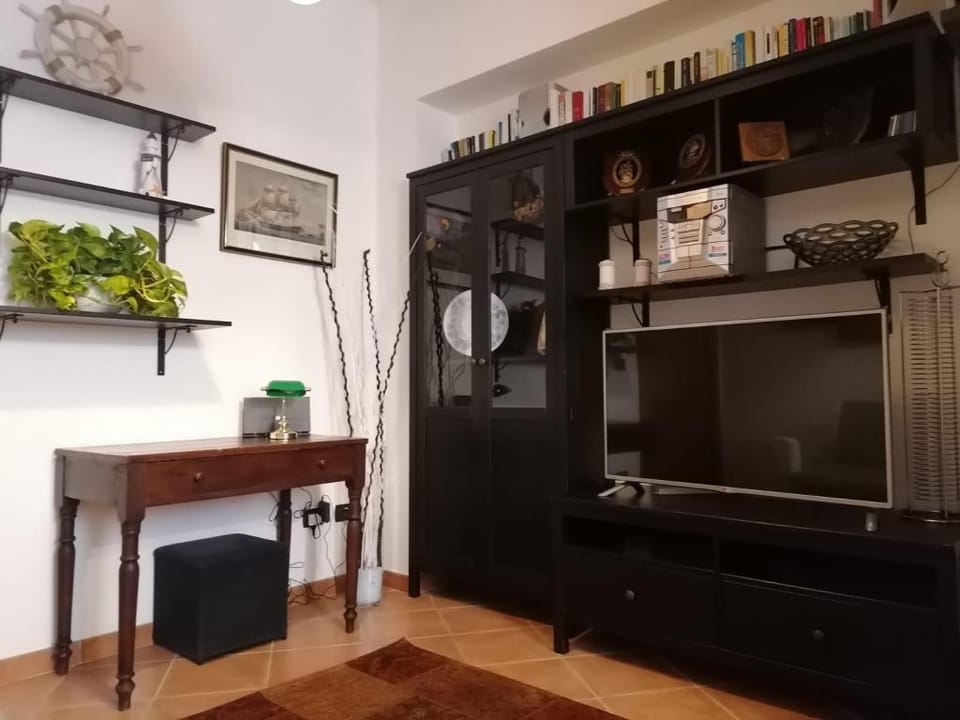 Perla Del Golfo with garage Apartment in Lerici