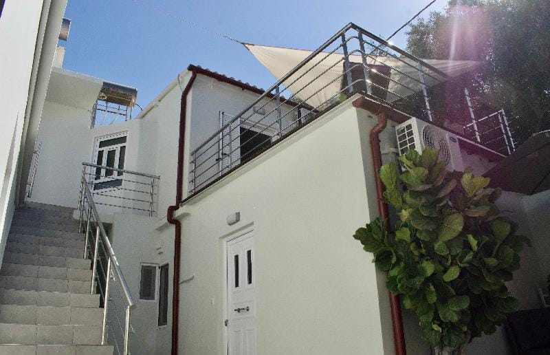 spyros 1-Room Apartment - Simple, cozy, close to the beach Apartment in Crete